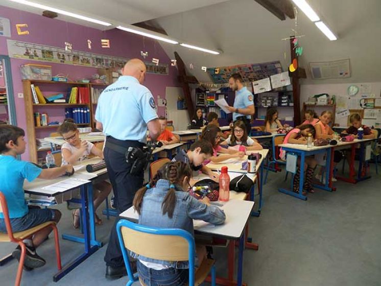 Les &eacute;l&egrave;ves passent le permis Internet